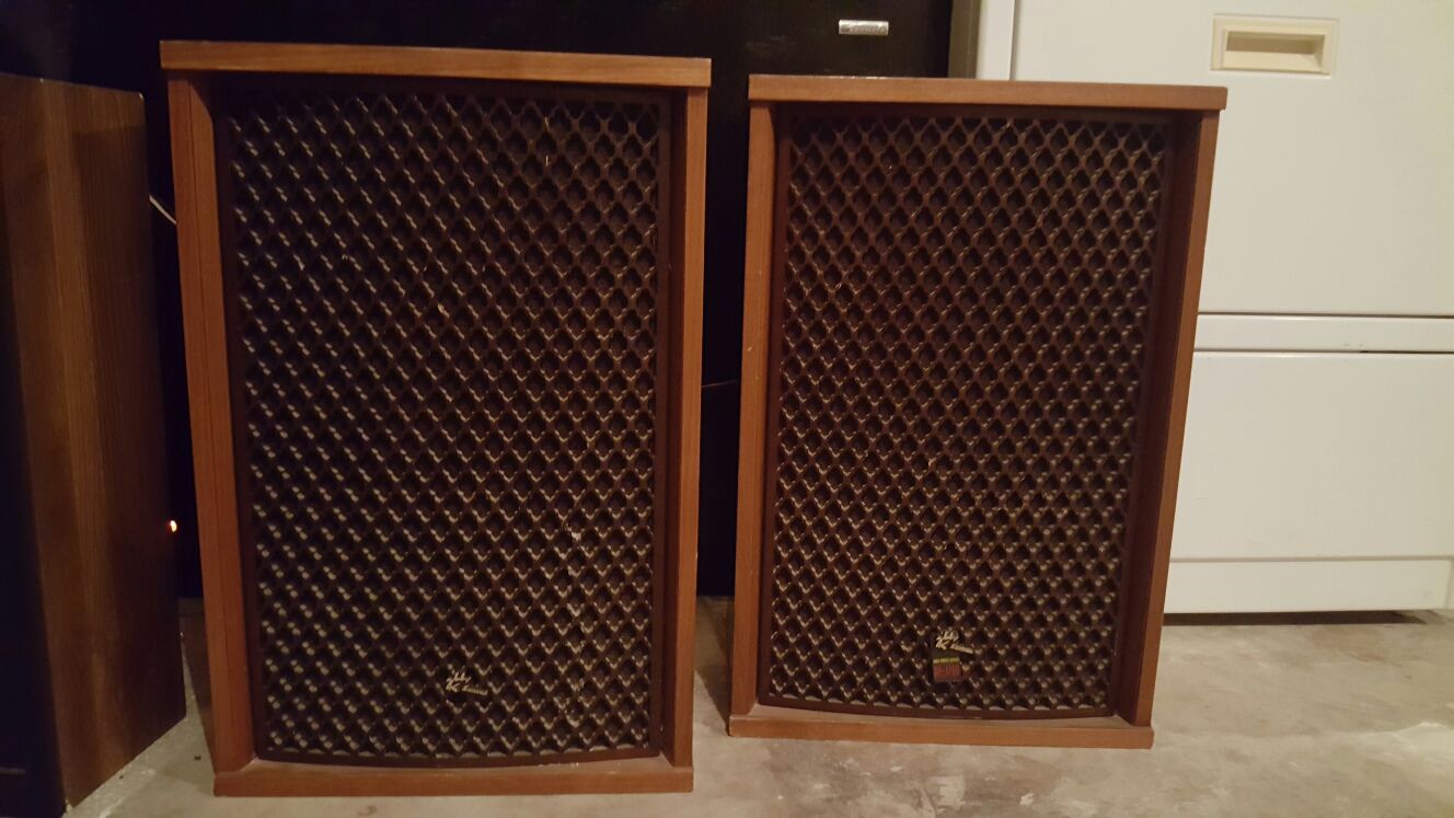 Vintage Sansui SP-1700 Speakers