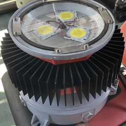 Crouse-Hinds VMV11L2ADM1/UNV