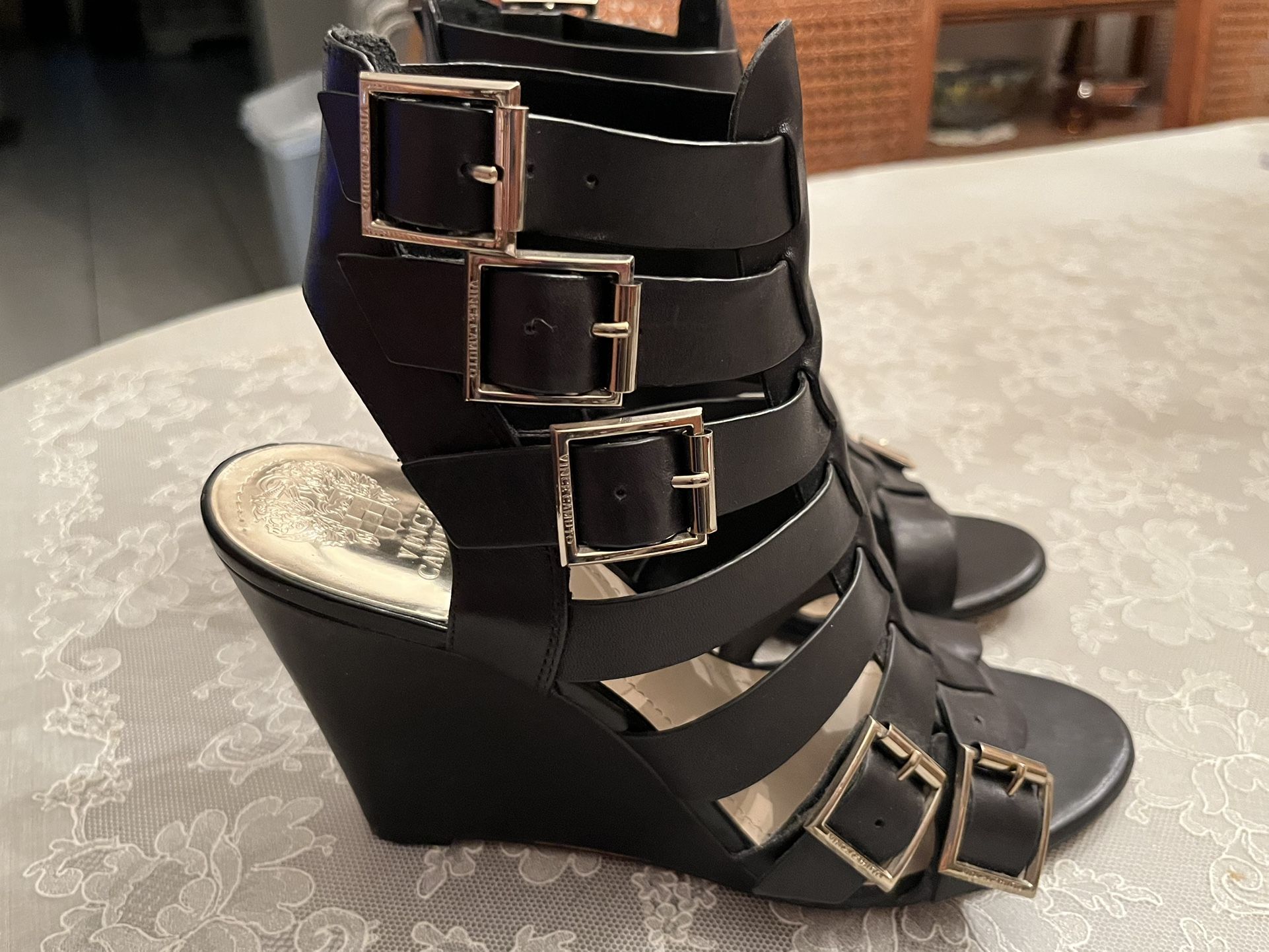 Vince Camuto Sandals
