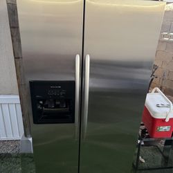 Refrigerator Kitchenaid Two Door Stainless Steel Works Perfect 