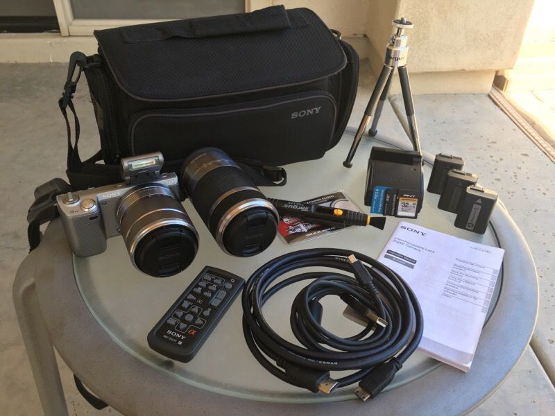 Sony Profesional Camera (16.1 MP) NEX-5N + accessories