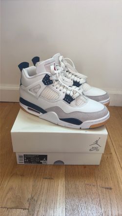 Air Jordan 4 Retro Size 8