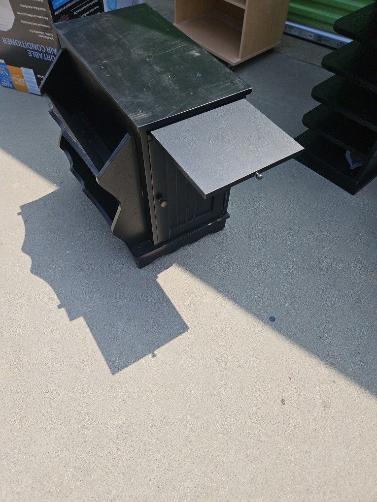 End table
