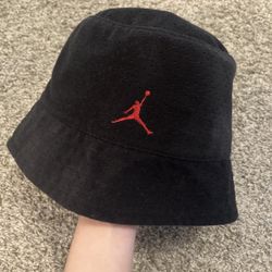 Vintage velvet jordan bucket hat 