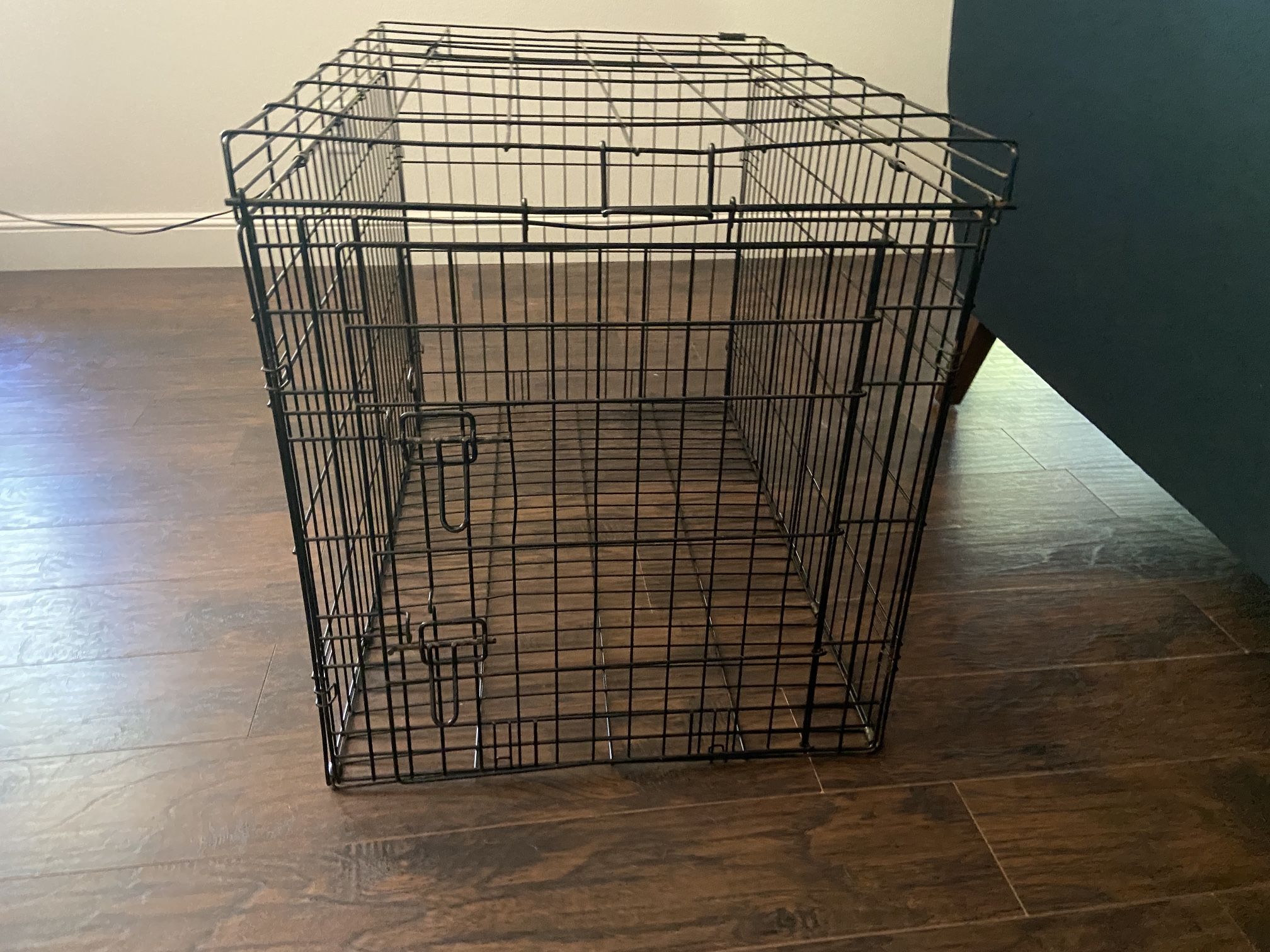 Large Dog Kennel