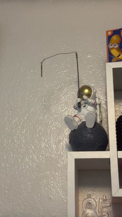 Astronaut Figurine Statue, Astronaut Fishing Star Figure Sculpture for Desktop