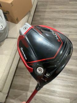 TaylorMade Stealth 2 9° driver with a Fujikura Ventus TR 5-S stiff-flex shaft.