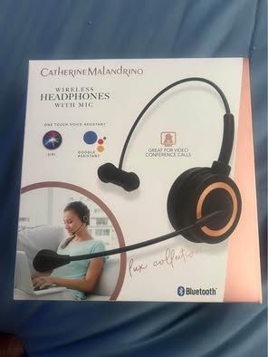 new wireless Bluetooth headset with mic great for conference calls