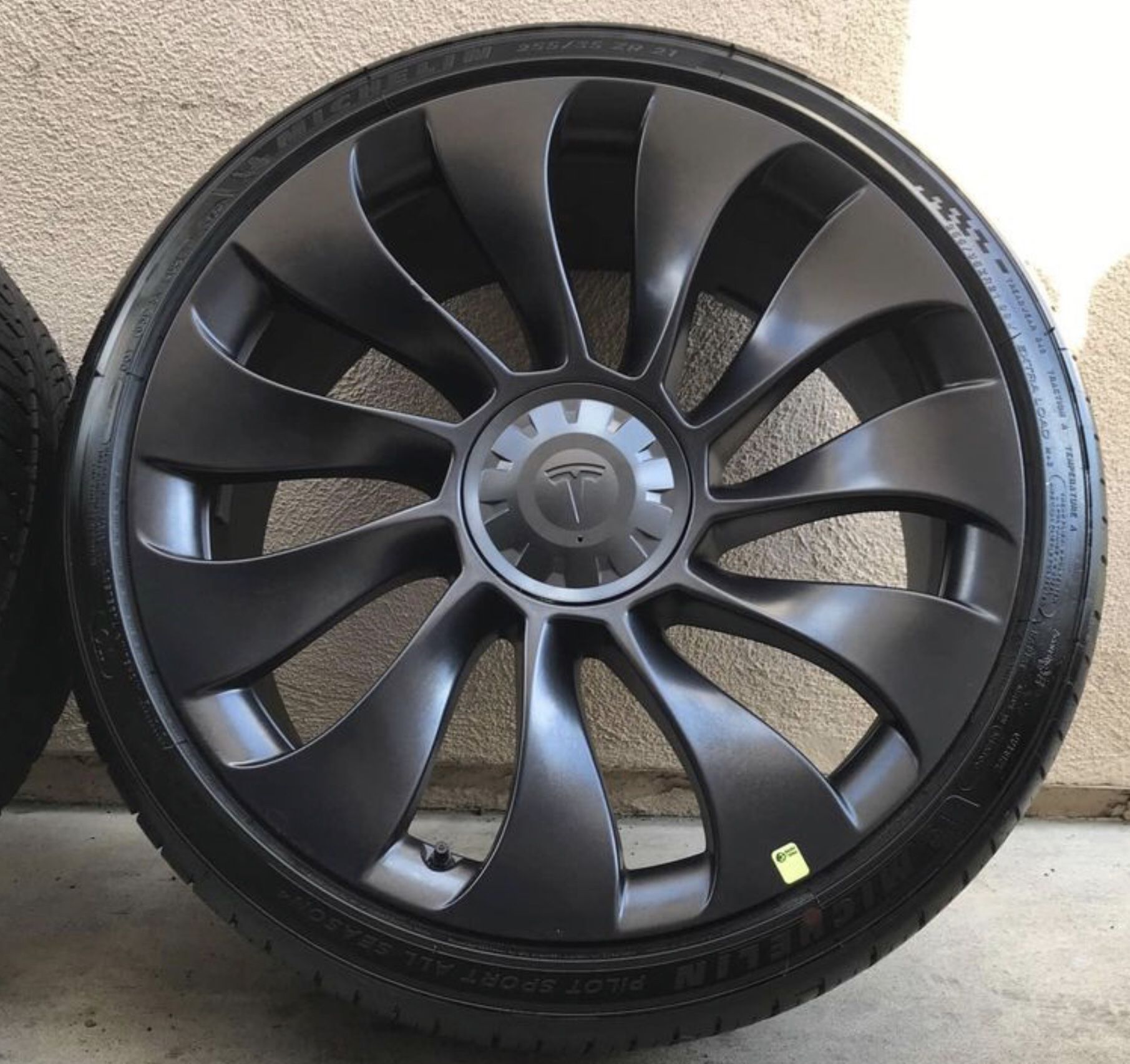 Tesla  Model Y Uberturbin Wheels 