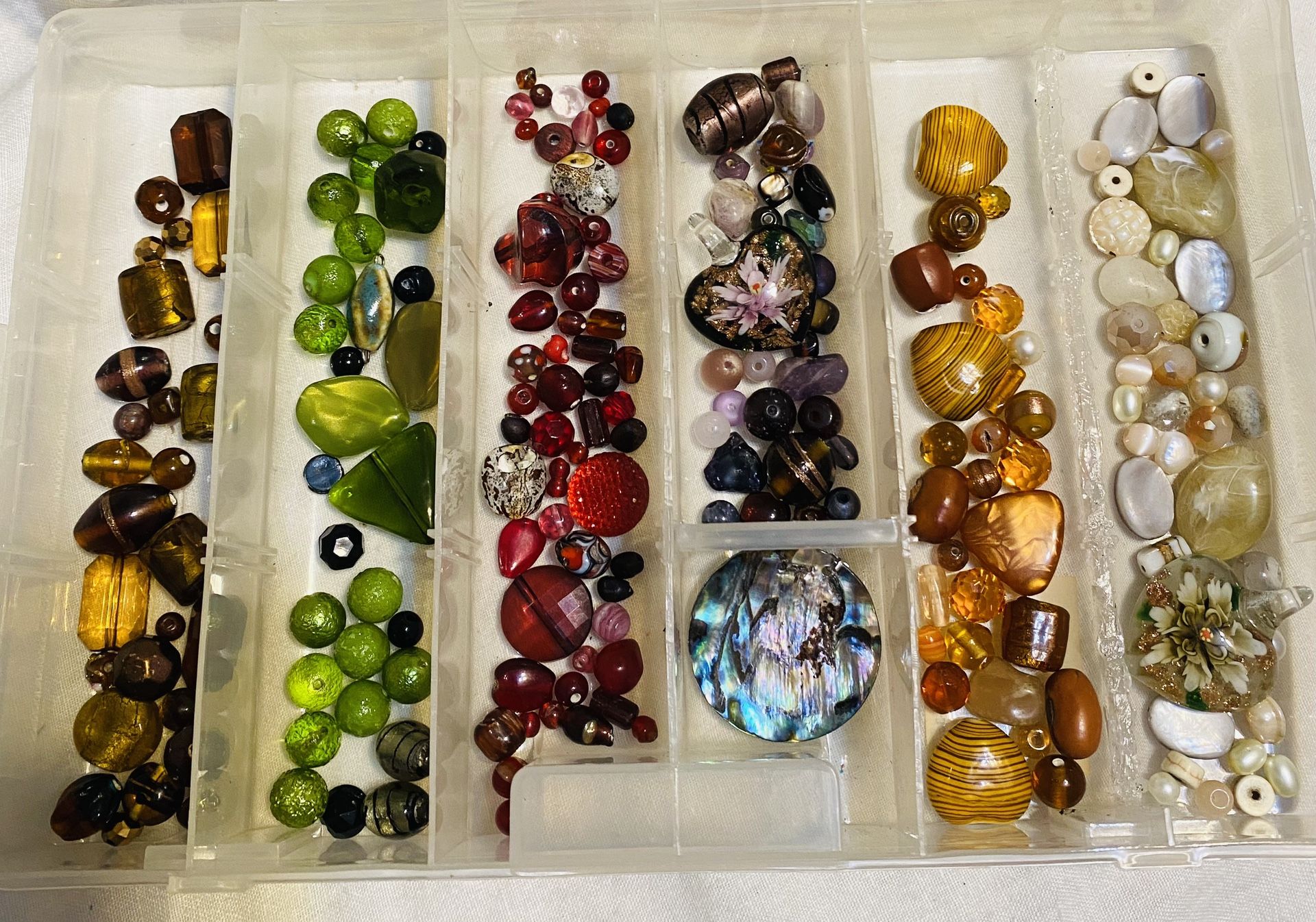 Beautiful Beads And Pendants 020