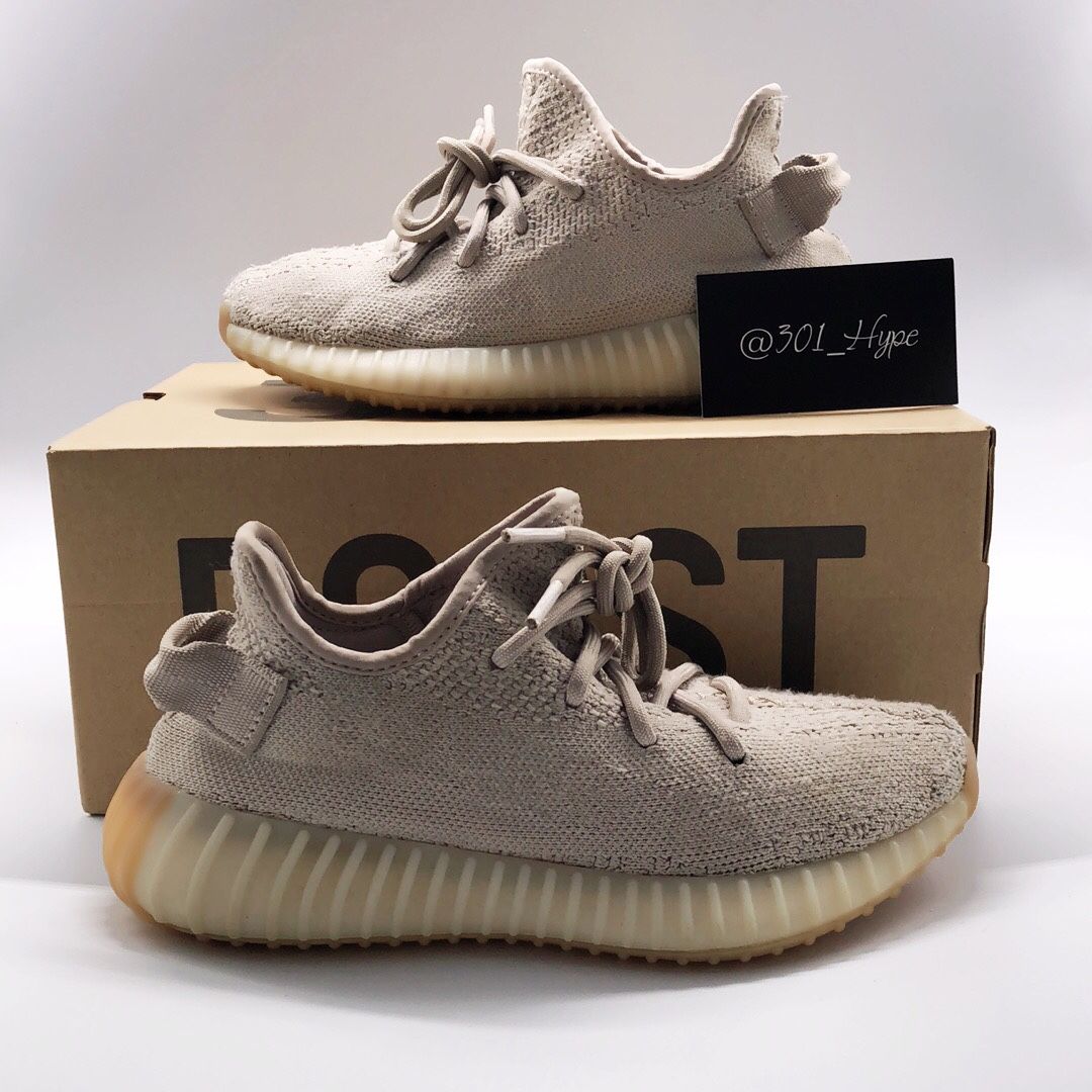 Adidas Yeezy Sesame size 4