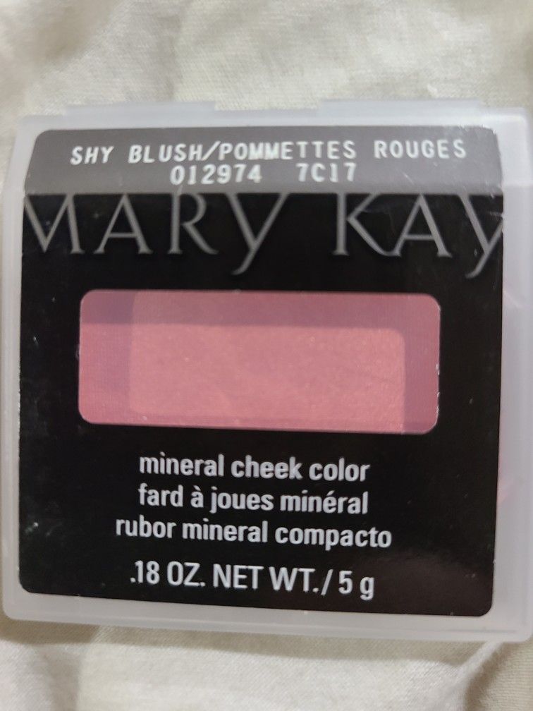 Mary Kay Shy Blush Mineral Cheek 