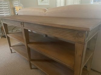 Ethan Allen table