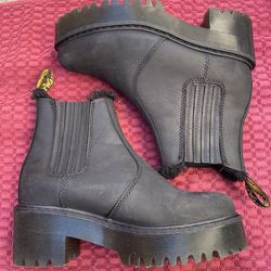 Airwair Dr Martens size 6.5