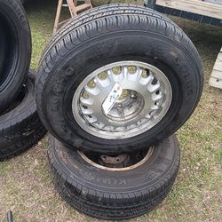 Roadmaster Tires/wheels 