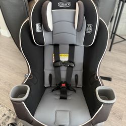 GRACO Extend2fit Car Seat
