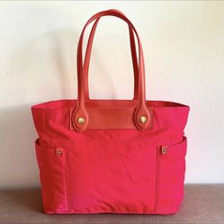 MARC by MARC JACOBS - "Preppy Clara East West Tote" in Diva Pink/Orange