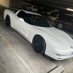 2004 Chevrolet Corvette