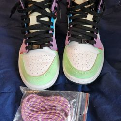  Wmns Air Jordan 1 Mid SE 'Lightbulb'