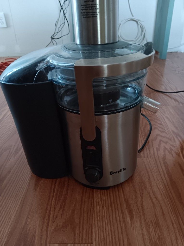 Juice Maker , Breville