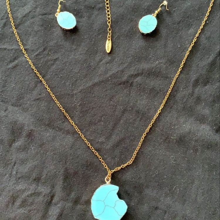 Turquoise Necklace & Earring Set