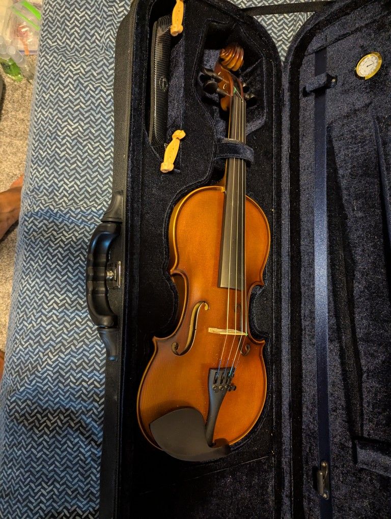 Antonio Giuliani Etude Violin Outfit from Kennedy Violins for sale