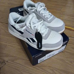 New Reebook Steel Toe Shoes Siz 9M 