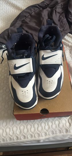 Diamond turf aka Deion sanders