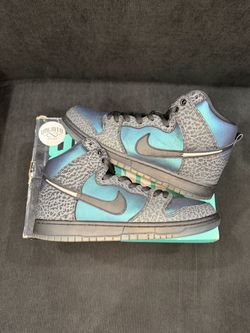 Nike SB Dunk High Black Sheep Hornet