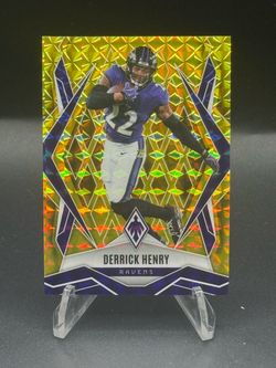 2025 Phoenix Yellow Pyramids #10 Derrick Henry #/185
