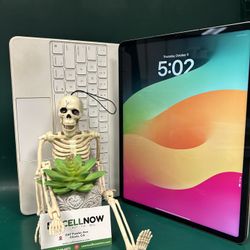 iPad Pro 12.9” 5th Gen Cellular 128gb W Apple Magic Keyboard 