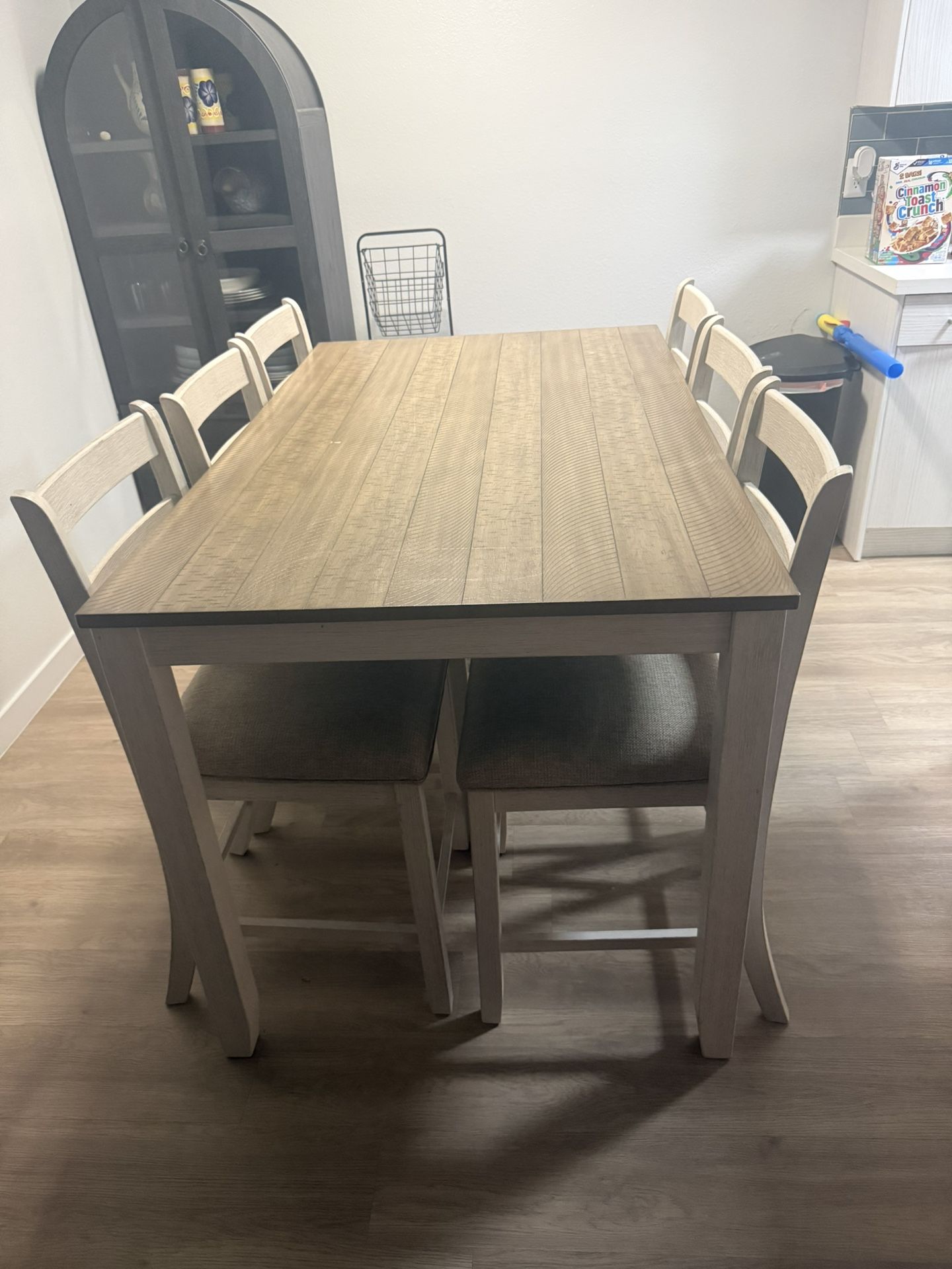 Dining Table Set 