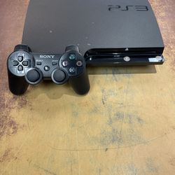 PS3 Game System 120gb Includes Remote & Power Cord