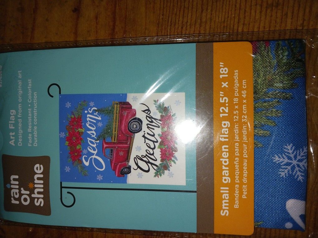 NEW Seasons Greetings Garden Flag