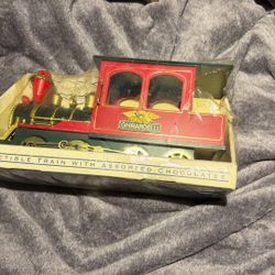 Ghirardelli Chocolate Collectible Train Tin – Christmas Holiday Decoration
