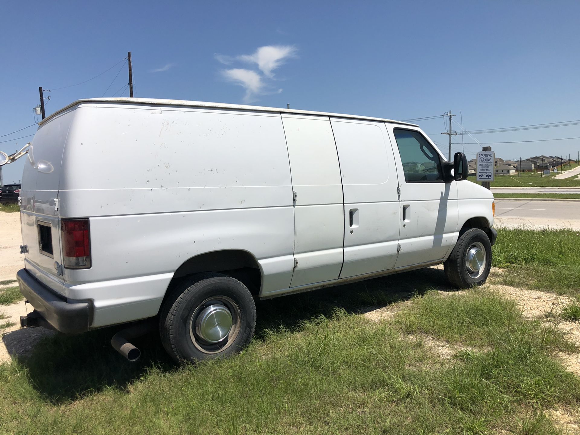 2005 Ford Econoline Cargo