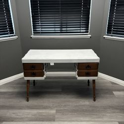 Vintage Style Desk Vanity