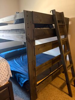 Brand New Bunk bed with 2 mattresses