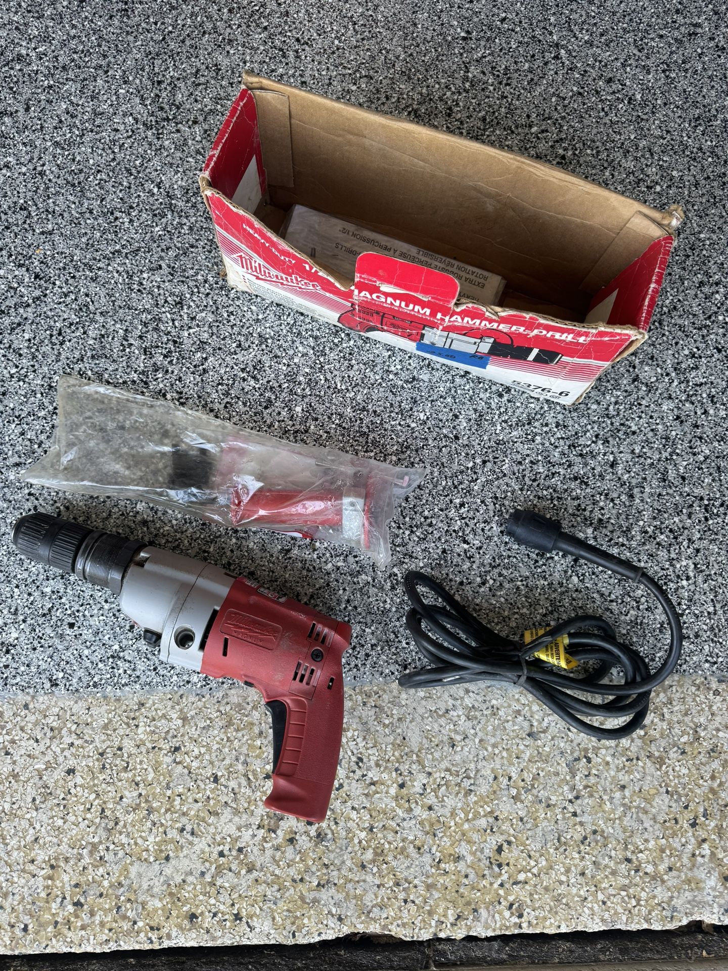 Milwaukee 5376-6 1/2 Magnum Hammer Drill