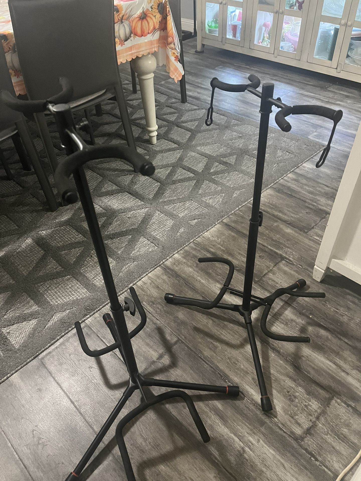 3 Guitar Stands