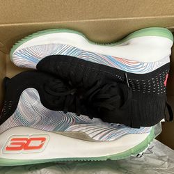 Under Armour Curry 4 Mid – Size 6.5Y (Women’s 8) | New In Box