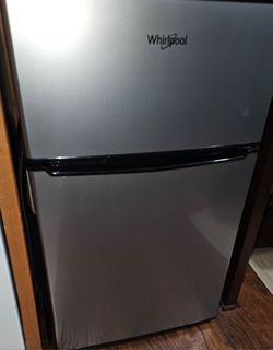 Whirlpool Mini Fridge