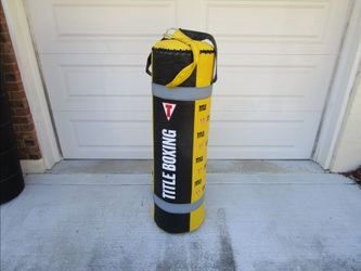 Boxing 110 lb Title Boxing 'Greatest Boxing Bag Ever'- NEW with New wall mount hanger