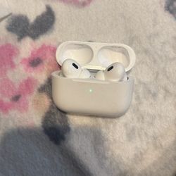 Airpods (headphones)