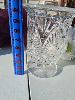Glass vase