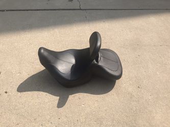 Signature Series Rider Seat with Backrest