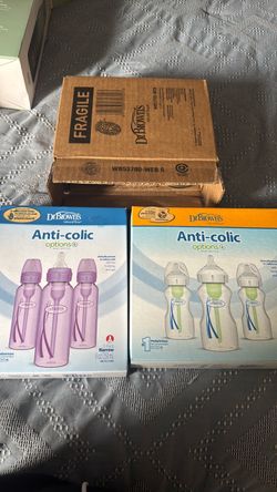 DrBrowns bottles 3 boxes w/ momcozy warmer