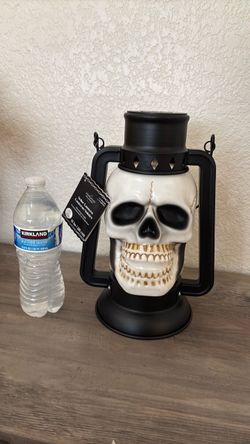 Skull Solar Lantern Halloween Decoration