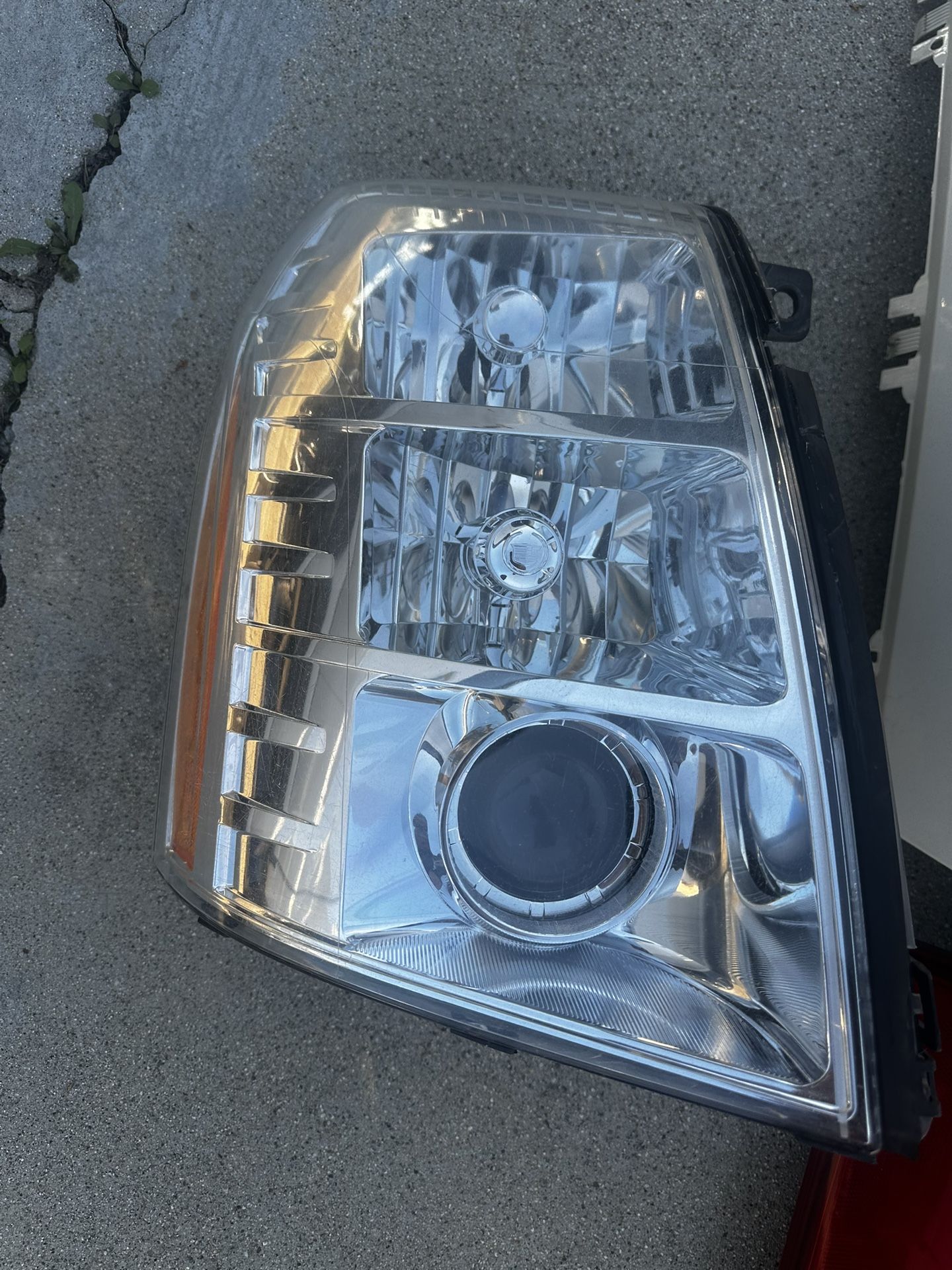 Cadillac Escalade Parts