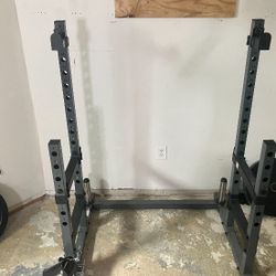 squat rack/bench press rack